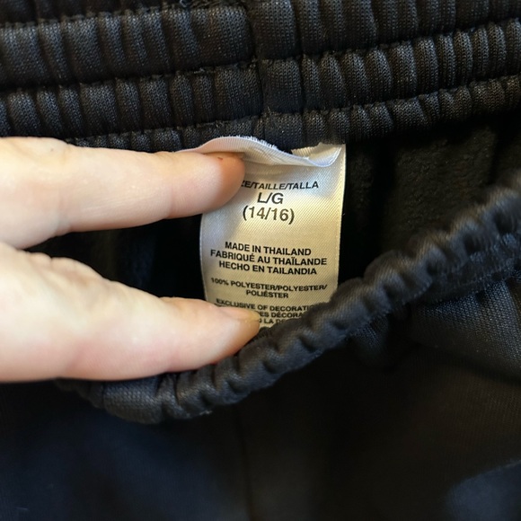 Adidas pants - Picture 2 of 3